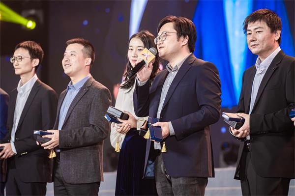 191613716698954030119.jpg 23.jpg